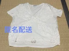 【未使用】ZARA ホワイト 半袖Tシャツ デザインカットソーのサムネイル
