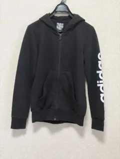 adidas ブラック フルジップパーカー　150cm