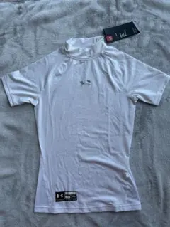 アンダーアーマー　野球アンダーシャツ ホワイト　YLG