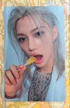 【フィリックス】Stray Kids スキズ GIANT 通常盤 トレカ