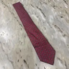 HERMES ネクタイ　　シルク製赤いパターンネクタイ　中古品