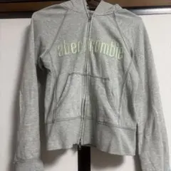 abercrombie グレー　フード付きパーカー