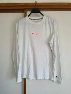 Champion 長袖カットソー ホワイト⭐︎サイズL女性にも