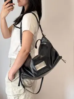 Matin Kimブラックレザーショルダーバッグ