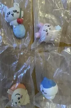 ちいかわ　ならぶんです３ うさぎ、ハチワレ、モモンガ、カニ