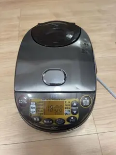 2026年最新】象印 炊飯器 np-vi10の人気アイテム - メルカリ