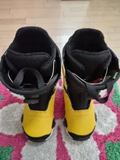 Item thumbnail for item b53d64c0-a415-494b-ad0c-e3772dd9286d