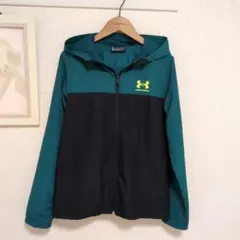 【美品】ウィンドブレーカー　パーカー　160