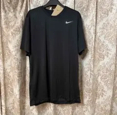 新品未使用 NIKE ナイキドライフィット ワンポイント Tシャツ ブラック L