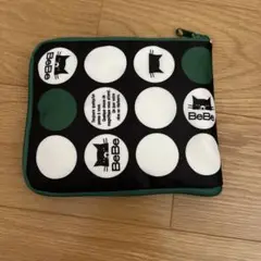 新品　未使用　未開封　BEBE べべ　折りたたみボストンバッグ　旅行バッグ