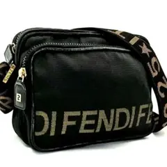 FENDI フェンディ ショルダーバッグ ロゴ ナイロン ブラック