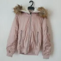 【未使用】アースミュージックアンドエコロジー ファー付ブルゾン ピンク