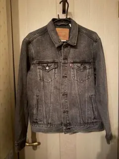 Levi's デニムトラッカージャケット 表記サイズM(L相当)