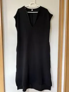 ノースリーブ ロングワンピース ブラック