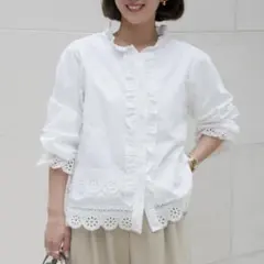 2026年最新】yori ブラウスの人気アイテム - メルカリ