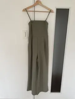 オリーブグリーン ストラップ付きオールインワン