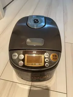 象印 炊飯器 NP-GJ05KS型 0.54ℓサイズ 極め炊き 2024年製 - メルカリ
