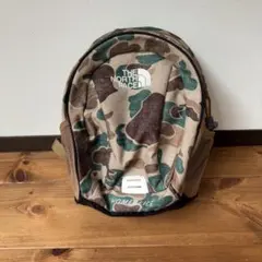 ノースフェイス　キッズ　リュック　カモフラ