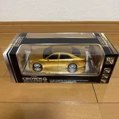 Toyota CROWN G Athlete Hybrid ラジコンのサムネイル