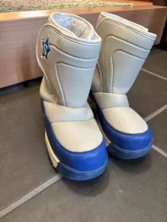 子供用スノーブーツ　21/22センチ