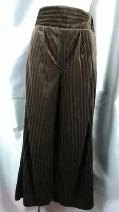 ★JEANSIS（ジーナシス）★ベロア系★ワイドストレートパンツ★S★