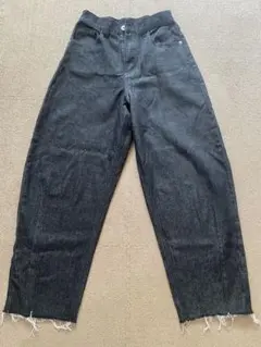 &.NOSTALGIA 切りっぱなしブラック デニム