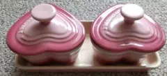 LE CREUSET ハート型ココット 2個 トレイセットのサムネイル