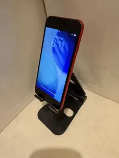 Apple iPhone SE2ブラック 本体 バッテリー100% - メルカリ