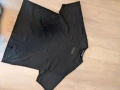 Essentials オーバーサイズ ブラック Tシャツのサムネイル