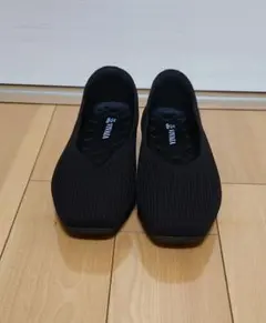 美品　VIVAIA 超軽量　フラットシューズ　ブラック ビバイア