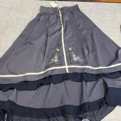 axes femme薔薇刺繍フィッシュテールスカート