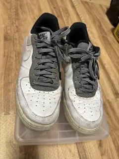 NIKE AIR FORCE 1 ホワイト シルバー スニーカー