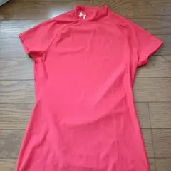 UNDER ARMOUR ハイネック レッド Tシャツのサムネイル
