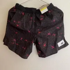 新品 NIKE D.Y.E.ディビジョン ストライド ランニング ショートパンツ