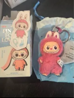 THE MONSTER PIN FOR LOVE シリーズぬいぐるみLabubu