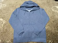 新品・未使用品★UNIQLO★お手頃価格★ジップアップパーカー(XL)