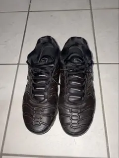 ブラック エアマックス スニーカー