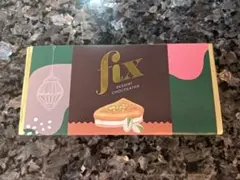 fixドバイチョコレート　デザートチョコレートダーク　ピスタチオ　クナファー