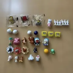 バズボムマスコット　ディズニー等30点セット