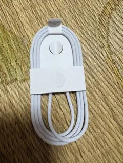 USB-C編組充電ケーブル ホワイト