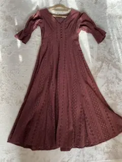 moussyバーガンディ Vネック マキシドレス