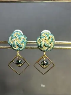 No.57 結び目デザイン イヤリング青金