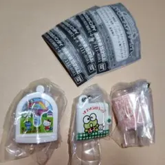 サンリオキャラクターズレトロミニチュアチャーム２　３種セットお値下げ
