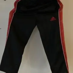adidas 黒赤 ジャージ　ズボン　110㎝