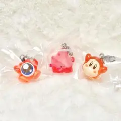 ガチャ　星のカービィ　めじるしアクセサリー2　3点セット