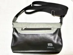 【Lee】ショルダーバッグ ブラック グレー 斜め掛け メンズのサムネイル