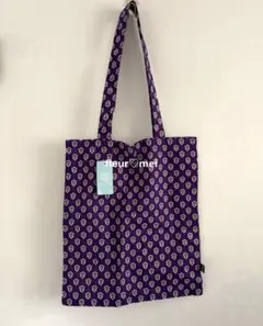 Item thumbnail for item 73516747-fd1e-4c2d-8979-f68201f388ed