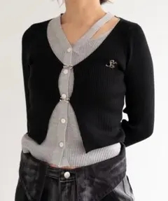 dispark ブローチ付きフロントフックカーデイガン