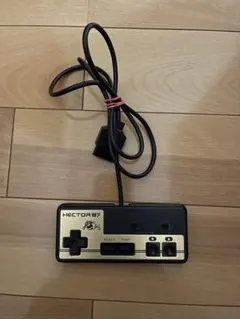 ハドソン ジョイカードHECTOR 87ゲームコントローラー ゴールド/ブラック