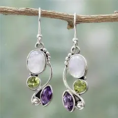 フローラルデザインピアス 【新品】アンティークデザイン